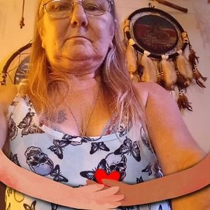 Meet your Posher, Joyce